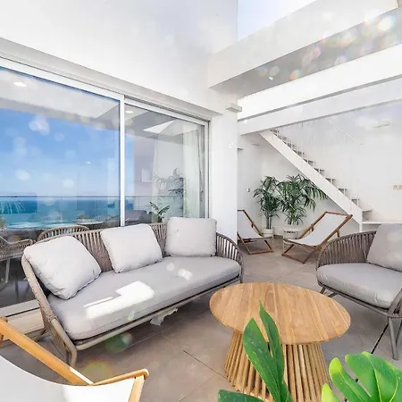 71-beachfront, Brand New Luxury Penthouse Apartment Benalmádena