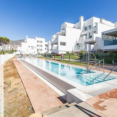 Апартаменти 71-beachfront, Brand New Luxury Penthouse *